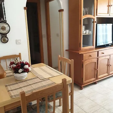 Tiberio Apartman Appartement Torrevieja